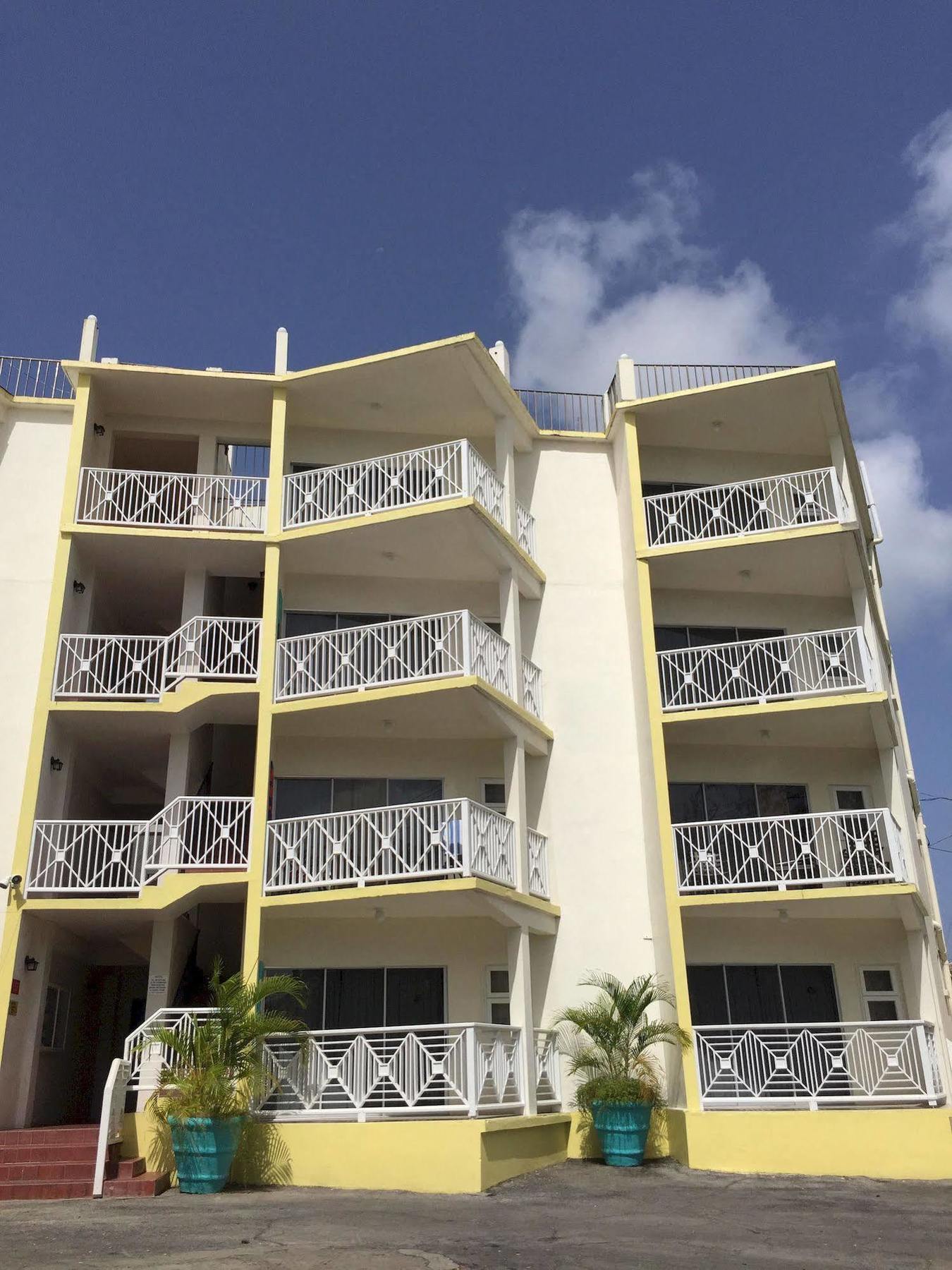 Southern Surf Beach Apartments Rockley Exterior foto